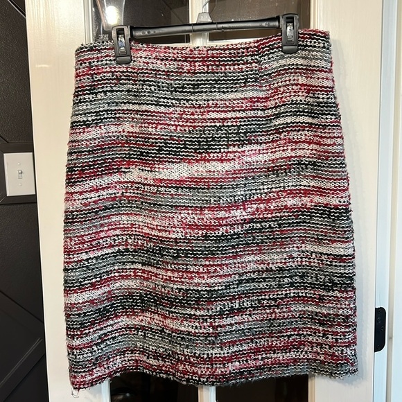 Cato Dresses & Skirts - CATO Boucle Black Red White Tweed Skirt Size 12
